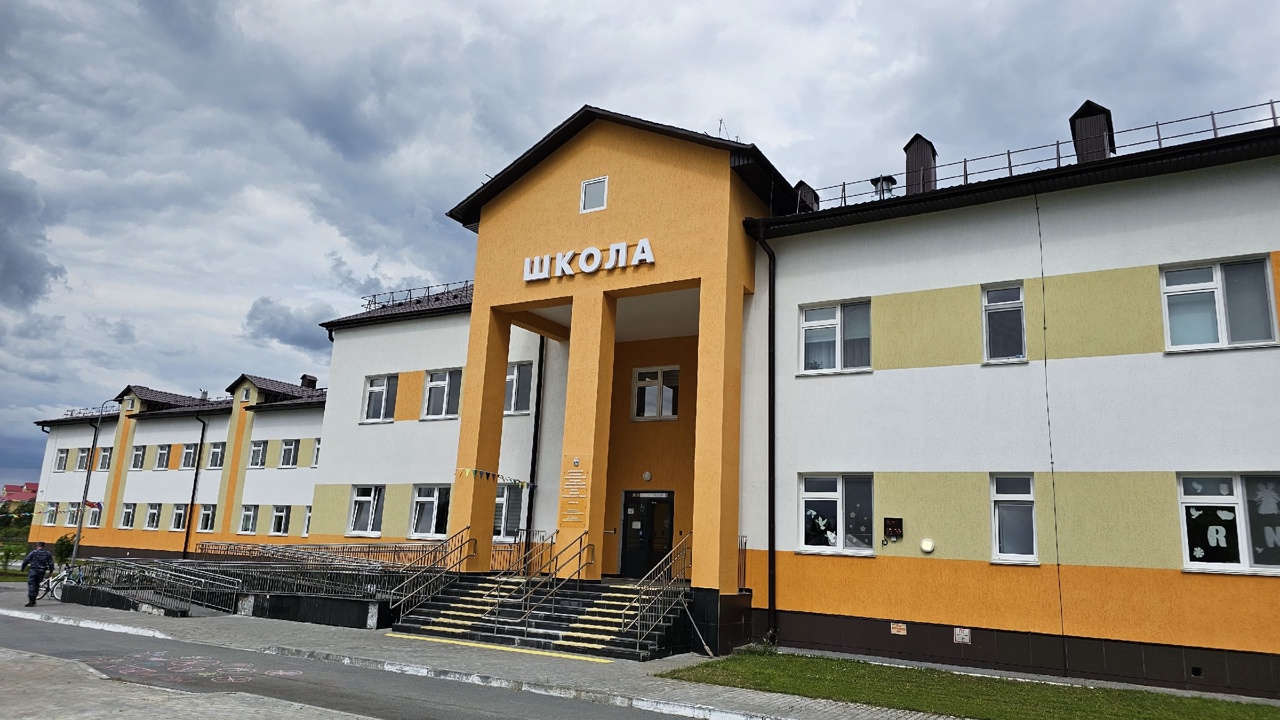 Подписали договор о сетевом взаимодействии с Ивановской СОШ в г.Уват